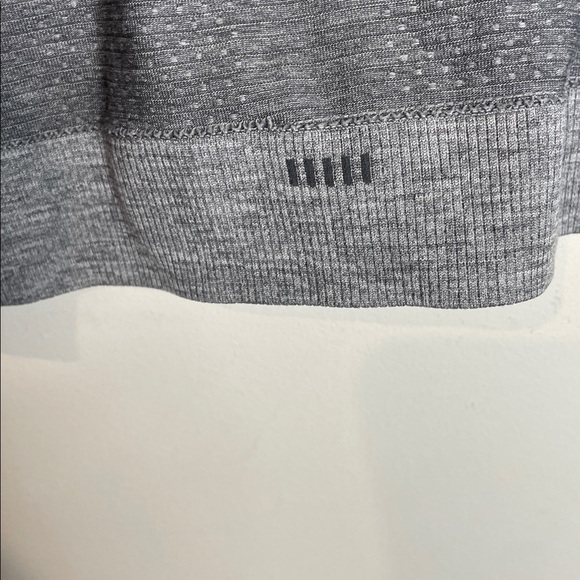 Lululemon | Women’s Grey Swiftly Relaxed Tank Top Size 10 - Picture 3 of 5